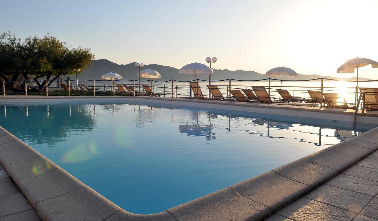 Hotel Tettola Saint-Florent  Exteriér fotografie